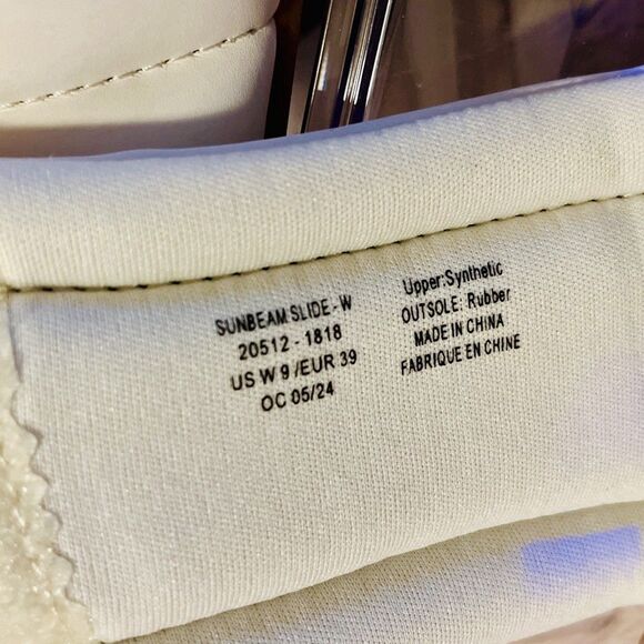 OluKai Sunbeam Slide Womens 9 Off White Comfort Sandal Beach Padded Arch Support - Picture 8 of 8